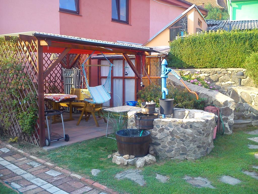 Apartments Ceske Stredohori Теплице Екстериор снимка