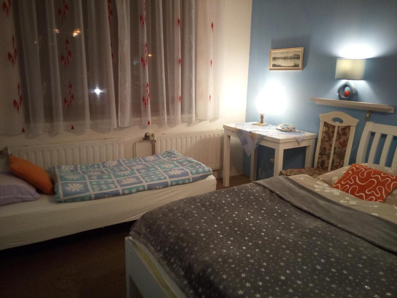 Apartments Ceske Stredohori Теплице Екстериор снимка